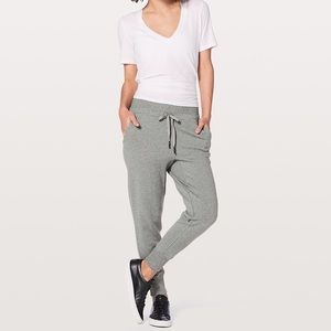 NWT – Lululemon Press Pause Jogger II in Grey